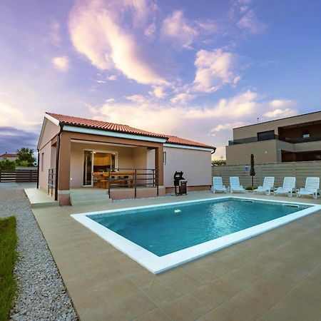 Villa Stocozzi สเวตวินเชนัต ภายนอก รูปภาพ