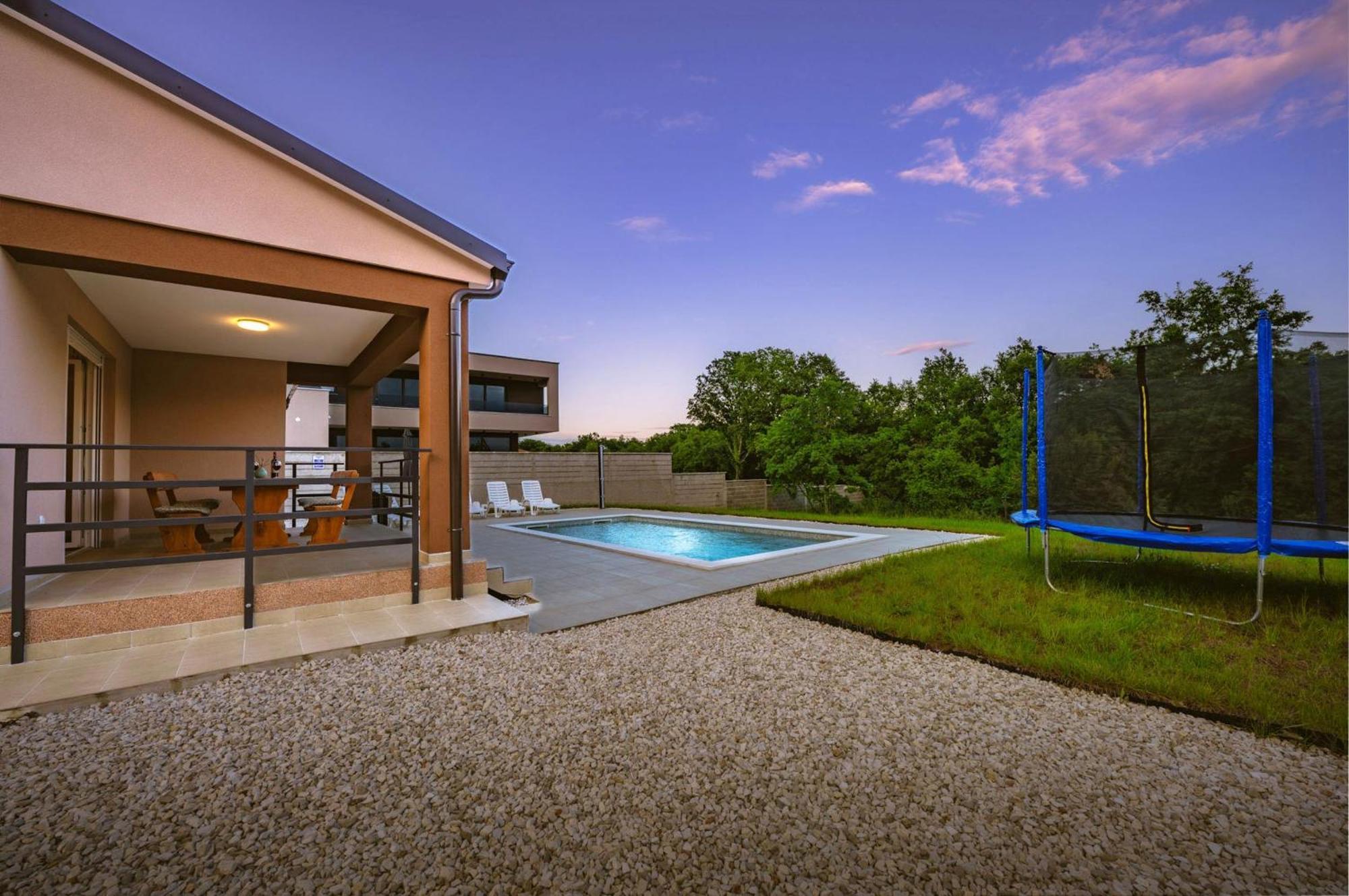Villa Stocozzi สเวตวินเชนัต ภายนอก รูปภาพ